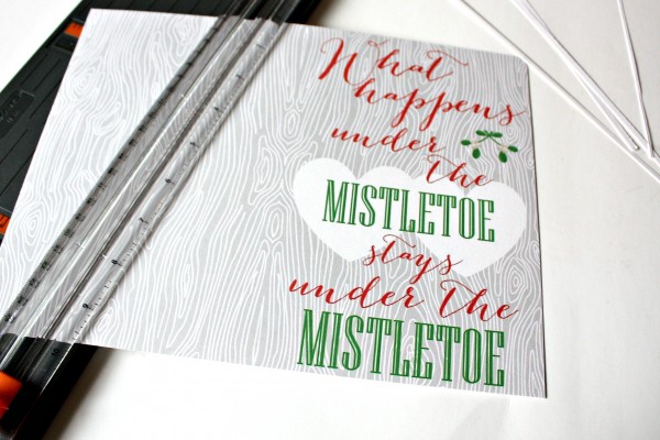 Mistletoe Love Note