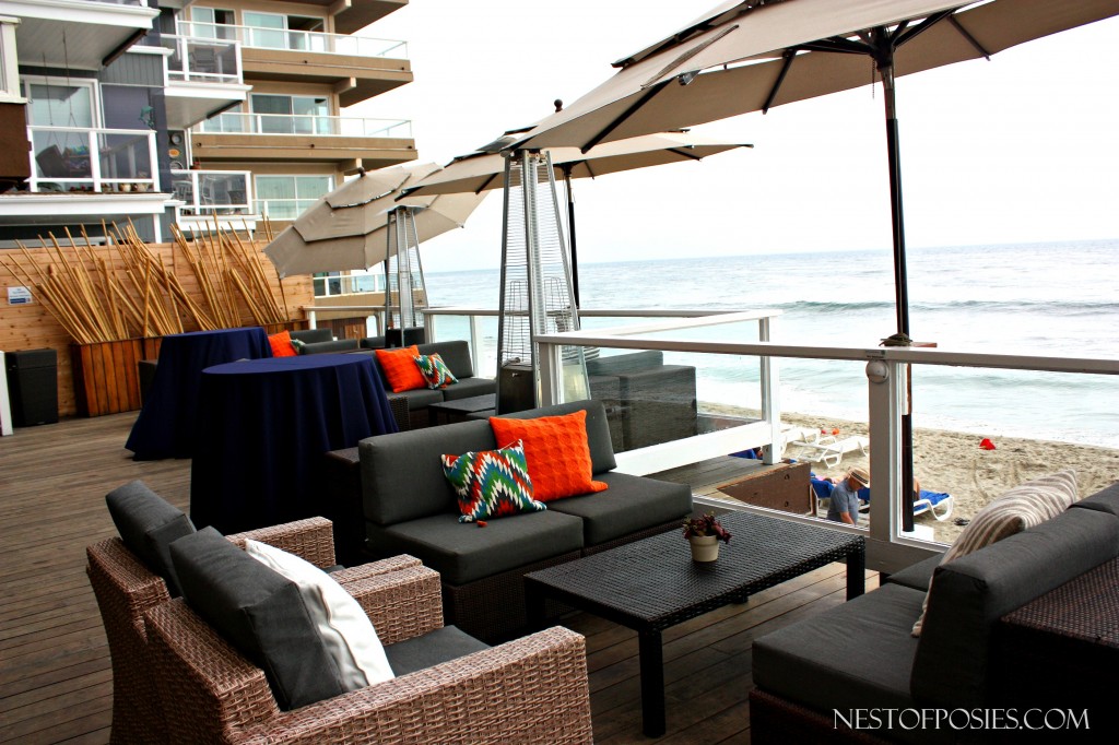 Entertaining Bungalow Deck at Pacific Edge Hotel