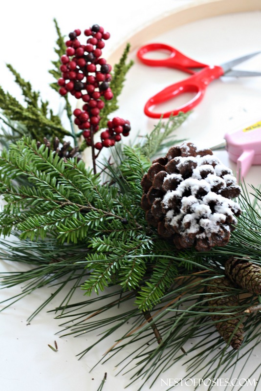 How to make a Christmas wreath with branches