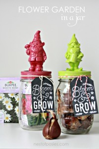 Flower Garden in a Jar with free printable tag