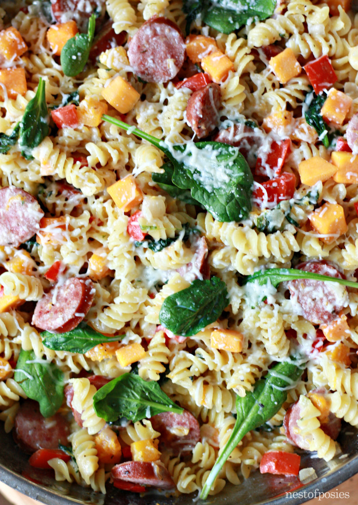 One Pan Harvest Pasta. A hearty meal that will feed a whole family!