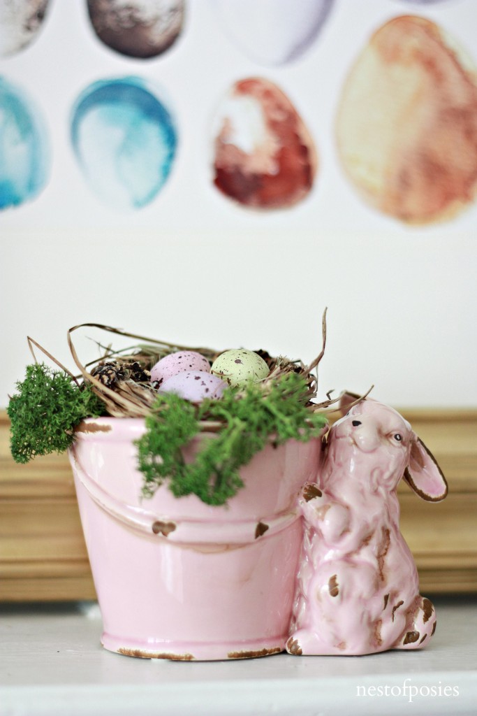Decorating your Spring Mantel