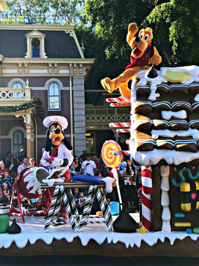 Things to do and see at Disneyland's Festival of Holidays