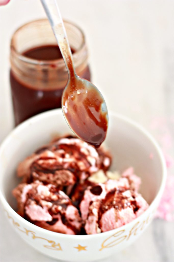 Homemade Chocolate Peppermint Syrup Recipe