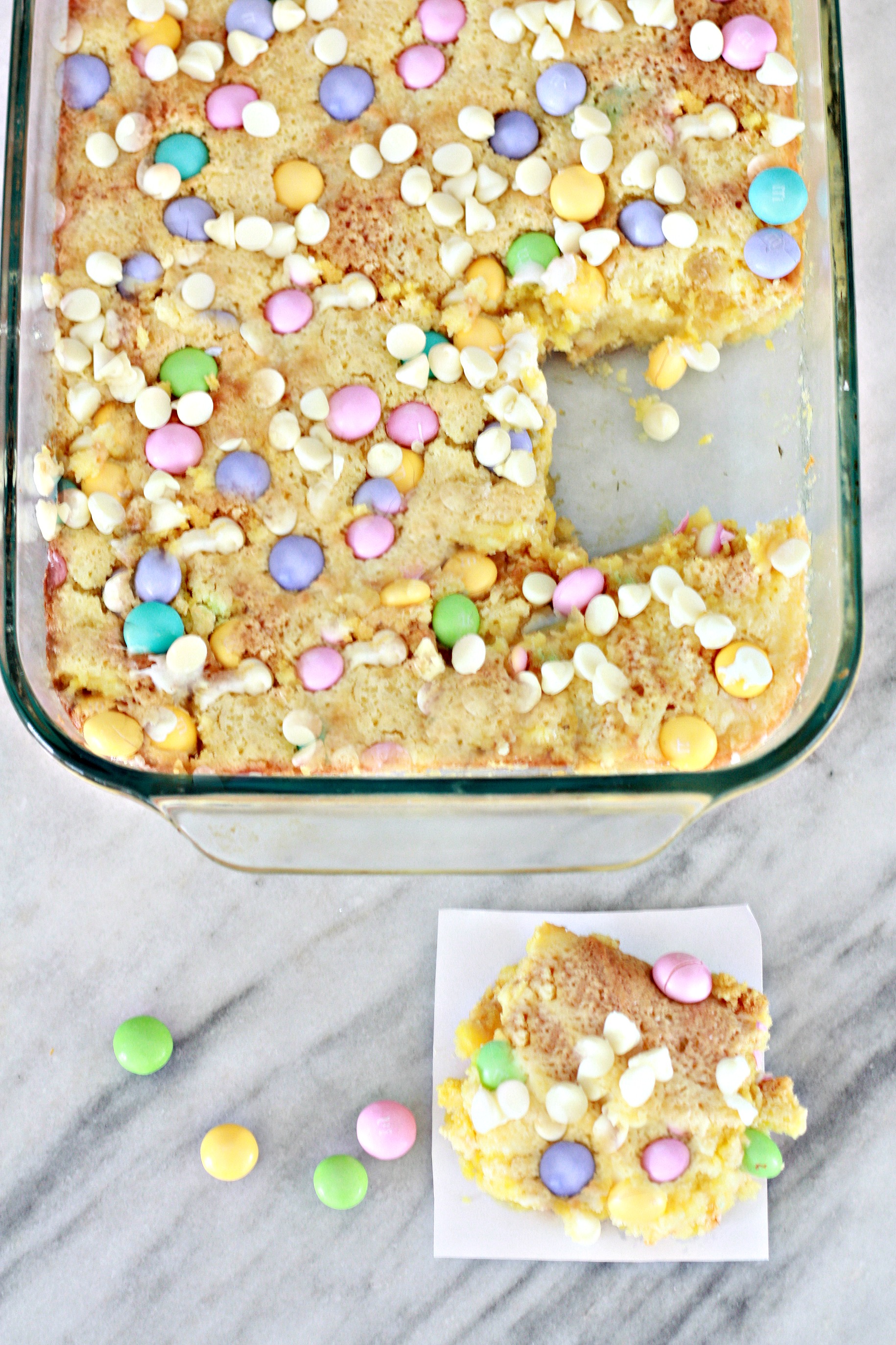 M&M'S White Chocolate Easter Lemon Gooey Bars