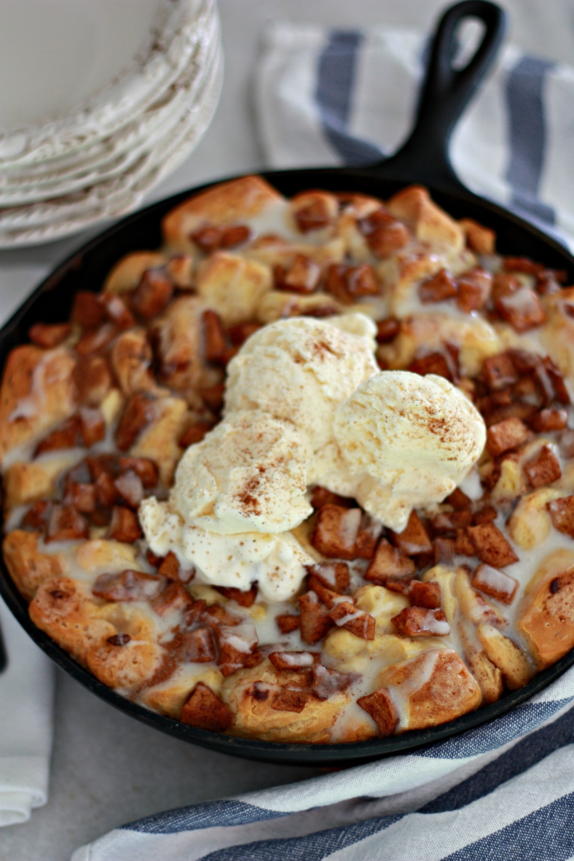 Apple Fritter Skillet Bake