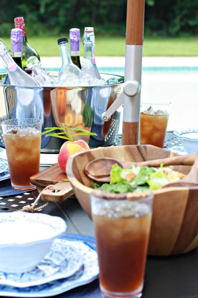 Simple Outdoor Entertaining Ideas for a Fun Party