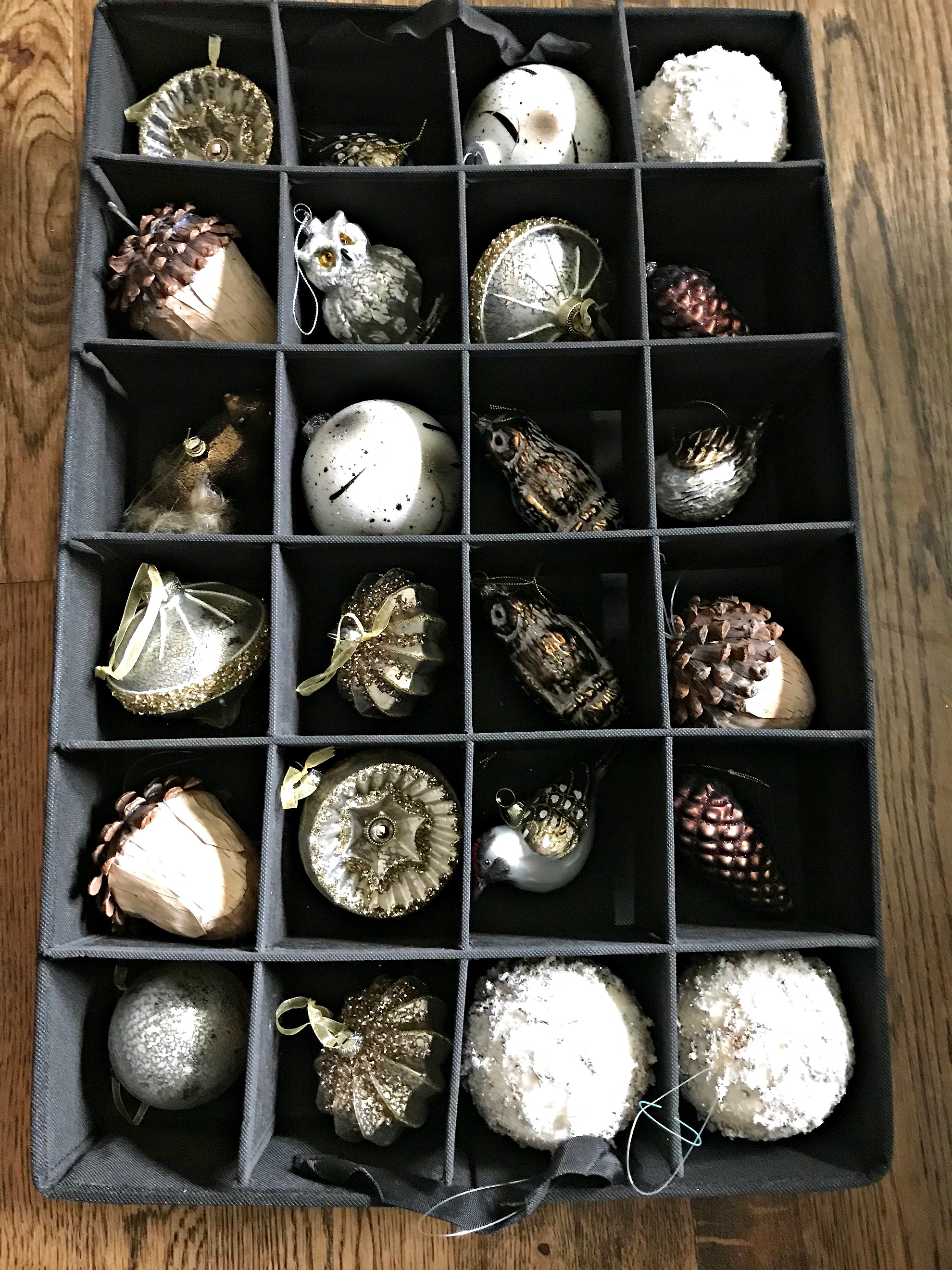 Storage and Organizing Solutions for your Christmas Decor