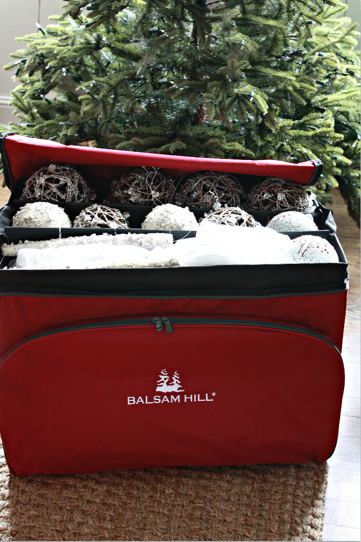 Storage and Organizing Solutions for your Christmas Decor